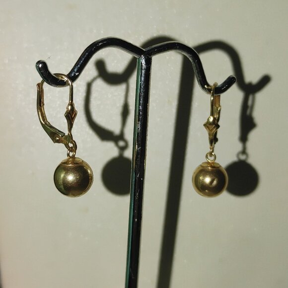 14K Yellow Gold Earrings Leverback Polished Ball Drop Dangle Design 1.26 grams - Picture 9 of 9